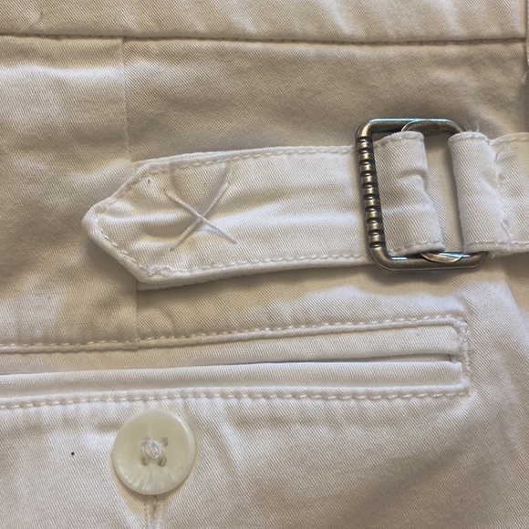 Vince womens white shorts. Size 8. Excellent condition - Picture 8 of 8